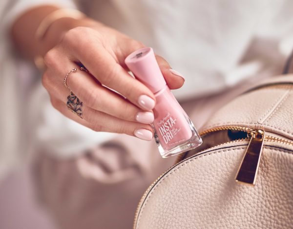 Soutěž o balíček laků Sally Hansen